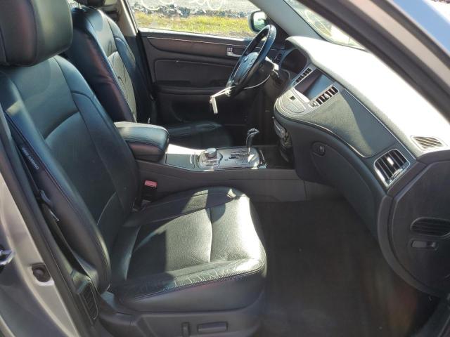 Photo 5 from auction – 2012 HYUNDAI GENESIS 4. with VIN KMHGC4DF4CU170446