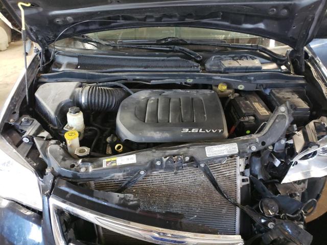 Photo 7 from auction – 2013 CHRYSLER TOWN & COU with VIN 2C4RC1BG5DR705399
