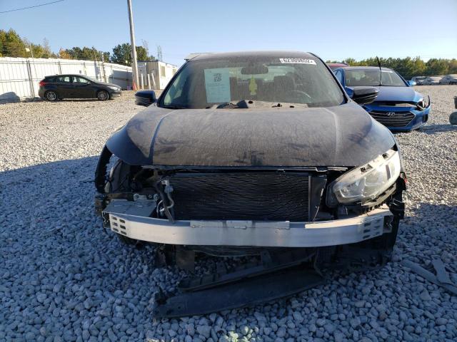 Photo 9 from auction – 2017 HONDA CIVIC EX with VIN 19XFC1F31HE031348