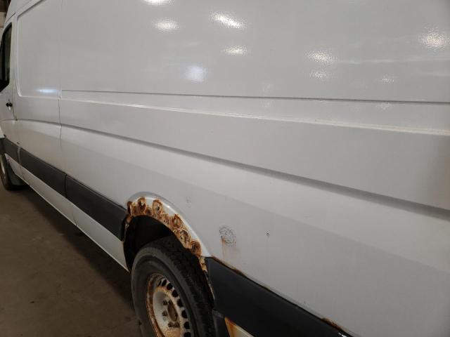 Photo 9 from auction – 2011 MERCEDES-BENZ SPRINTER 2 with VIN WD3PE8CB1B5599180