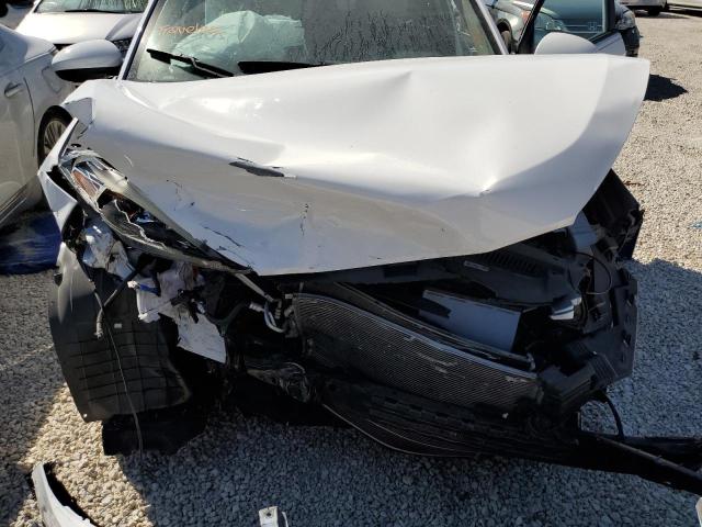 Photo 7 from auction – 2016 HYUNDAI TUCSON LIM with VIN KM8J33A46GU162910