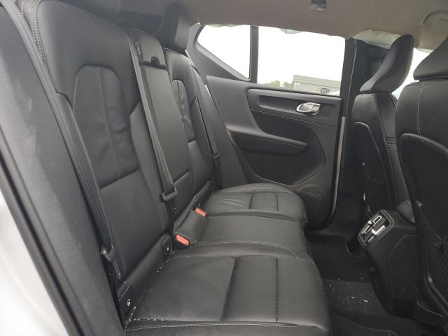 Photo 6 from auction – 2022 VOLVO XC40 T5 MO with VIN YV4162UK7N2762647