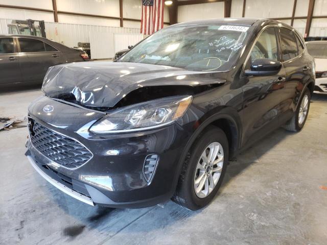 Photo 2 from auction – 2020 FORD ESCAPE SE with VIN 1FMCU0G64LUC57568
