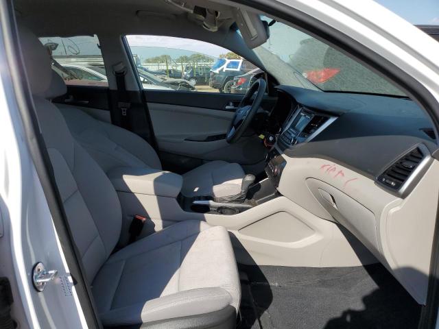 Photo 5 from auction – 2017 HYUNDAI TUCSON LIM with VIN KM8J3CA49HU412707