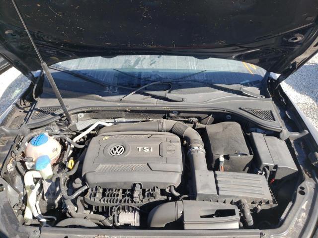 Photo 7 from auction – 2017 VOLKSWAGEN PASSAT S with VIN 1VWAT7A32HC009884