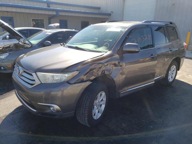 Photo 2 from auction – 2013 TOYOTA HIGHLANDER with VIN 5TDZK3EH5DS109333