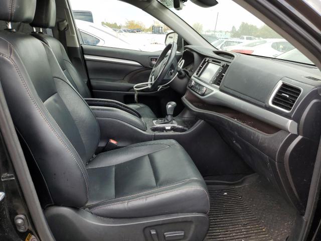 صورة رقم 5 من المزاد - 2017 TOYOTA HIGHLANDER مع VIN 5TDKZRFH8HS522559