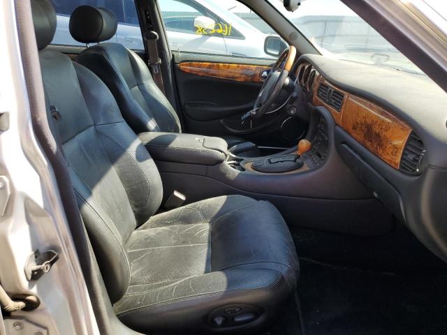 صورة رقم 5 من المزاد - 2002 JAGUAR XJR مع VIN SAJDA15B62MF49457