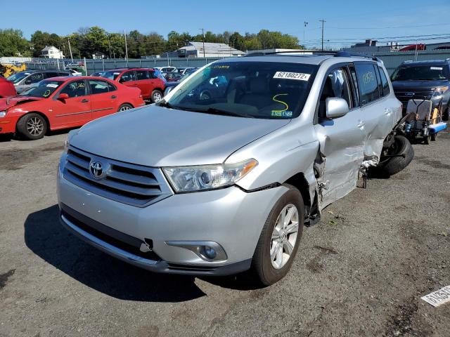Photo 2 from auction – 2011 TOYOTA HIGHLANDER with VIN 5TDBK3EH2BS073311