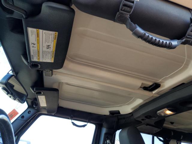 Photo 9 from auction – 2015 JEEP WRANGLER U with VIN 1C4BJWFG0FL772051