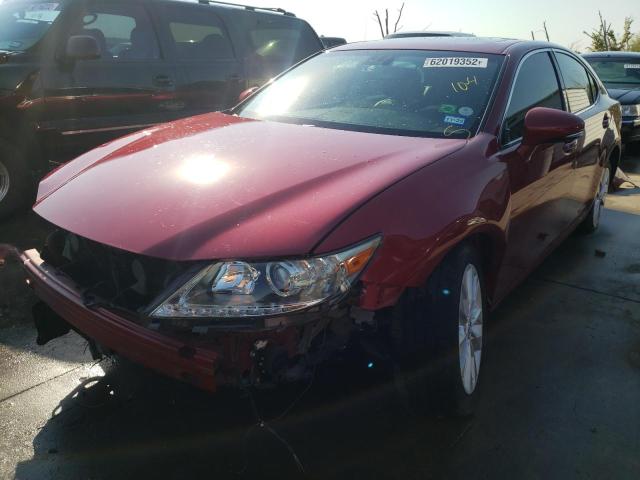 Фото 2 с аукциона – 2014 LEXUS ES 300H с VIN JTHBW1GG9E2043665