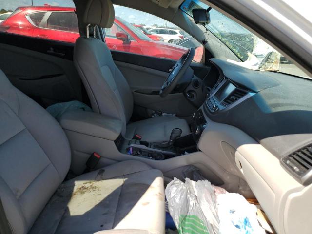 Photo 5 from auction – 2018 HYUNDAI TUCSON SEL with VIN KM8J3CA48JU764909
