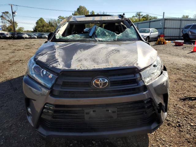 صورة رقم 9 من المزاد - 2017 TOYOTA HIGHLANDER مع VIN 5TDJZRFH3HS472245