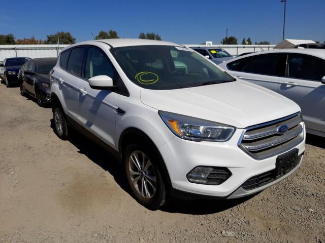 FORD ESCAPE SE 2017 with VIN 1FMCU0GD5HUB53712 - Photo from auction