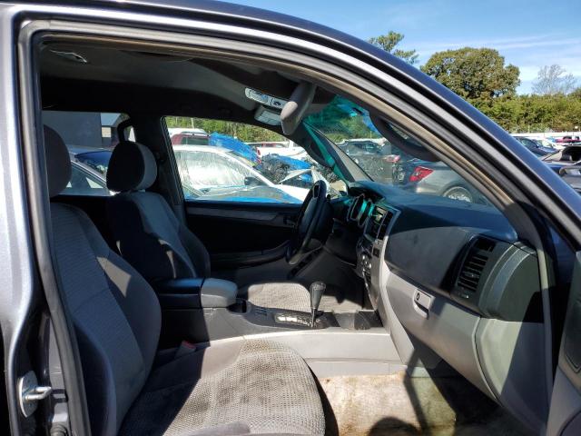 Photo 5 from auction – 2004 TOYOTA 4RUNNER SR with VIN JTEZU14R140037585