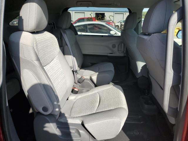 Photo 6 from auction – 2021 TOYOTA SIENNA LE with VIN 5TDKRKEC8MS042500