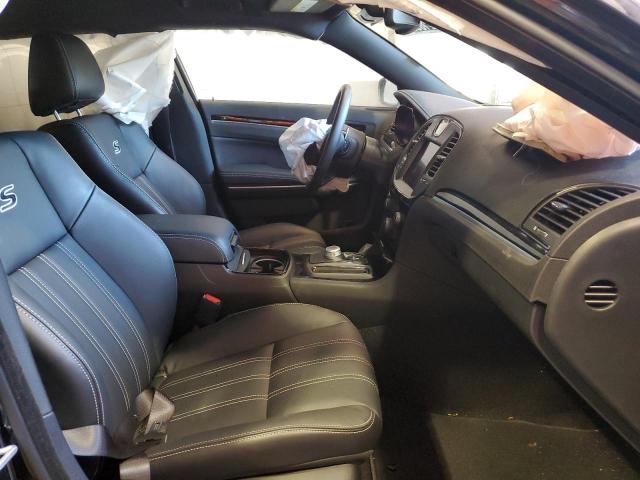 Photo 5 from auction – 2022 CHRYSLER 300 S with VIN 2C3CCABG9NH167517