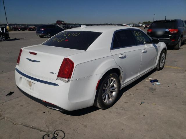 Photo 4 from auction – 2016 CHRYSLER 300 LIMITE with VIN 2C3CCAAGXGH306333