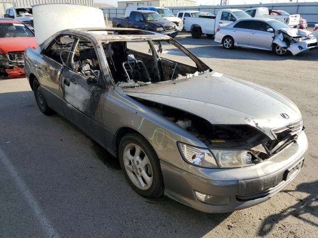 Photo 9 from auction – 2000 LEXUS ES 300 with VIN JT8BF28G8Y0274402