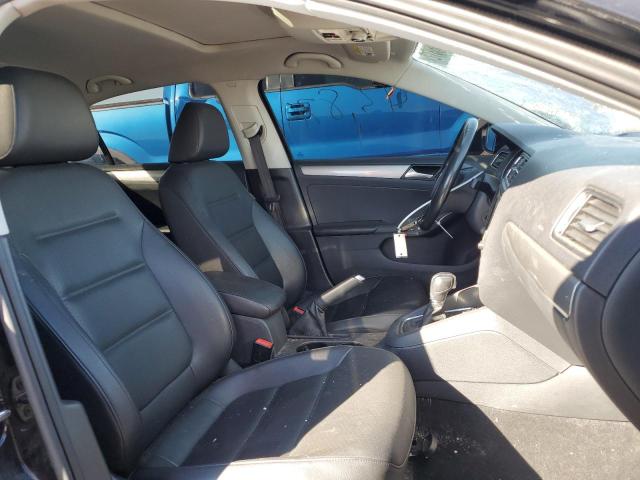 Photo 5 from auction – 2017 VOLKSWAGEN JETTA SE with VIN 3VWDB7AJ9HM392820