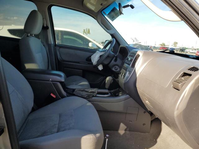 Photo 5 from auction – 2006 FORD ESCAPE HEV with VIN 1FMCU96H06KA25735