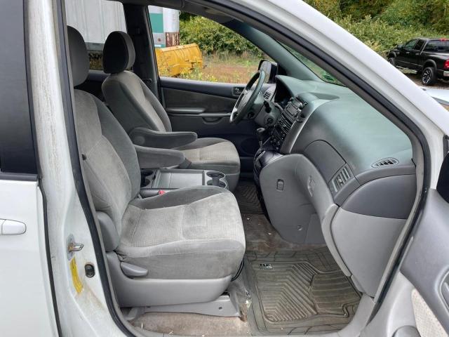 Photo 5 from auction – 2010 TOYOTA SIENNA CE with VIN 5TDKK4CC7AS320303