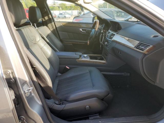 Photo 5 from auction – 2011 MERCEDES-BENZ E 550 4MAT with VIN WDDHF9AB5BA329348