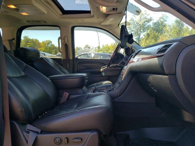 Photo 5 from auction – 2011 CADILLAC ESCALADE P with VIN 1GYS4CEF4BR396552