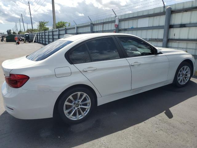 Photo 4 from auction – 2018 BMW 320 I with VIN WBA8E1G59JNU90256