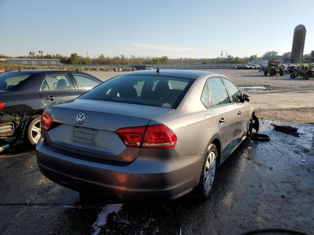 Photo 4 from auction – 2013 VOLKSWAGEN PASSAT S with VIN 1VWAP7A33DC103173