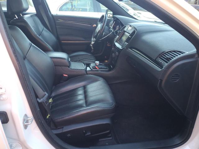 Photo 5 from auction – 2018 CHRYSLER 300 S with VIN 2C3CCABG6JH244855