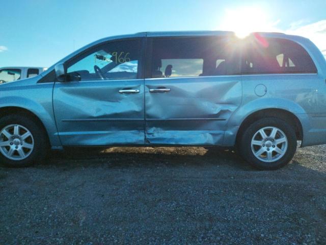 Photo 9 from auction – 2010 CHRYSLER TOWN & COU with VIN 2A4RR5D16AR308692