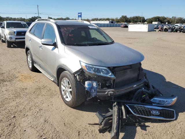 KIA SORENTO LX 2015 with VIN 5XYKTDA66FG603824 - Photo from auction