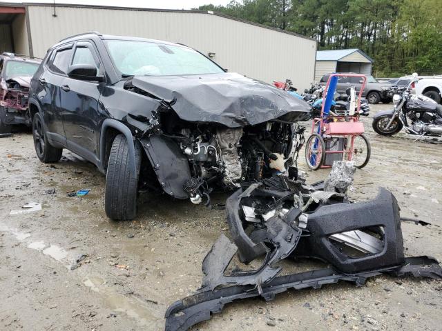 JEEP COMPASS LA 2019 with VIN 3C4NJDBB4KT696389 - Photo from auction