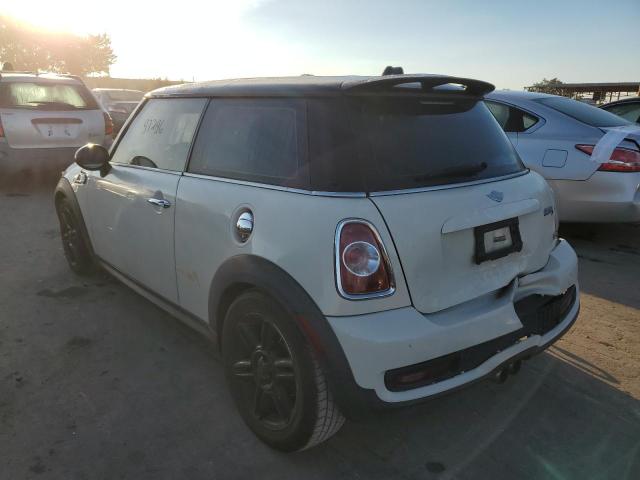 Photo 3 from auction – 2011 MINI COOPER S with VIN WMWSV3C5XBTY10401