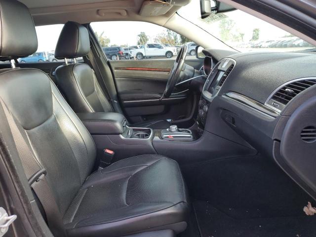 Photo 5 from auction – 2019 CHRYSLER 300 LIMITE with VIN 2C3CCAEG5KH577416