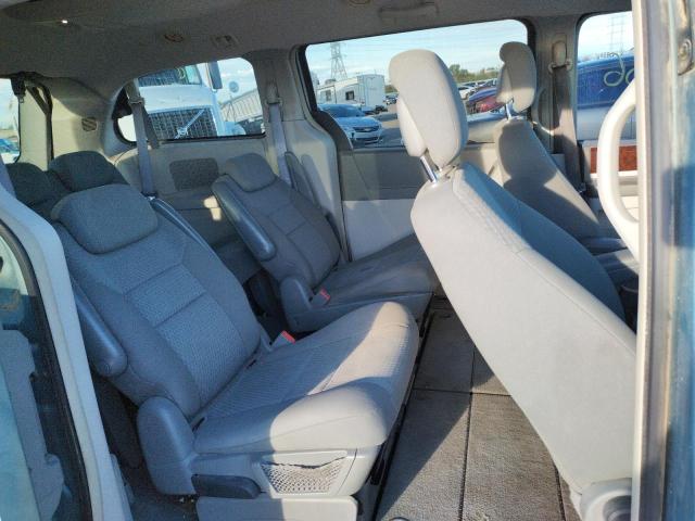 Photo 6 from auction – 2010 CHRYSLER TOWN & COU with VIN 2A4RR5D16AR308692