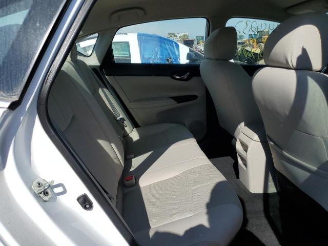 Photo 6 from auction – 2017 NISSAN SENTRA S with VIN 3N1AB7AP3HY311560