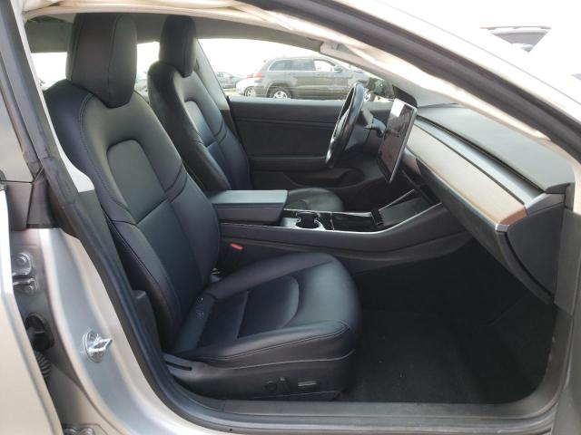 Photo 5 from auction – 2017 TESLA MODEL 3 with VIN 5YJ3E1EA6HF002256