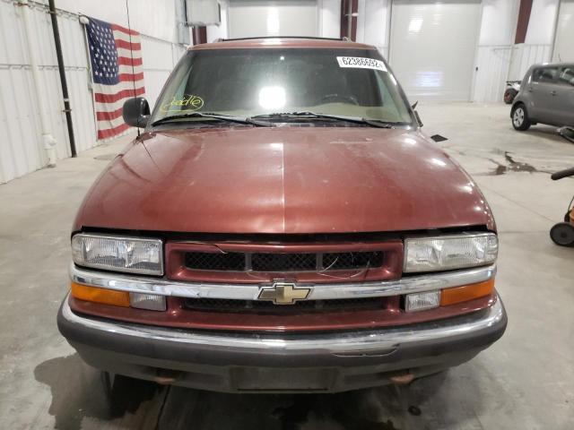 Photo 9 from auction – 1998 CHEVROLET BLAZER with VIN 1GNDT13W5W2194883
