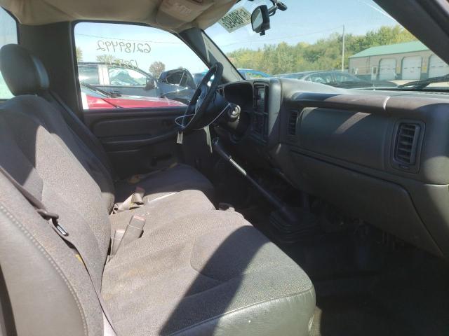 Photo 5 from auction – 2005 CHEVROLET SILVERADO with VIN 1GCEC14XX5Z232957
