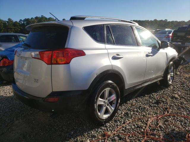 Photo 4 from auction – 2014 TOYOTA RAV4 XLE with VIN 2T3RFREV7EW145019