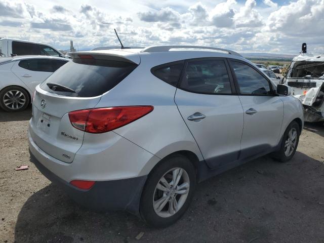 Photo 4 from auction – 2011 HYUNDAI TUCSON GLS with VIN KM8JUCAC2BU121641