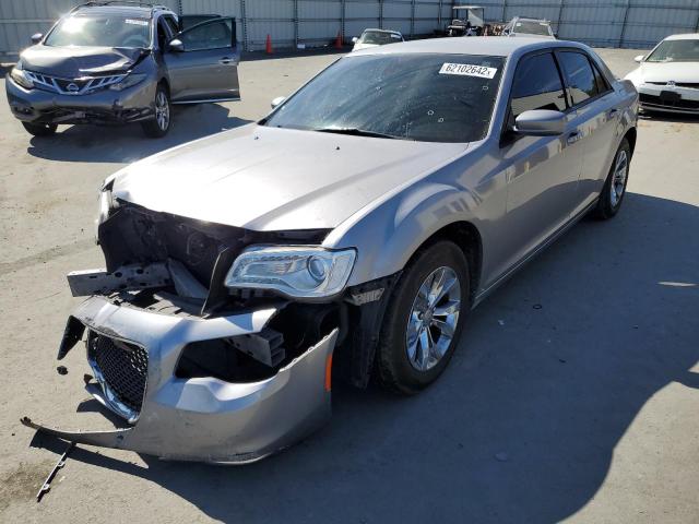 Photo 2 from auction – 2015 CHRYSLER 300 LIMITE with VIN 2C3CCAAG7FH893699