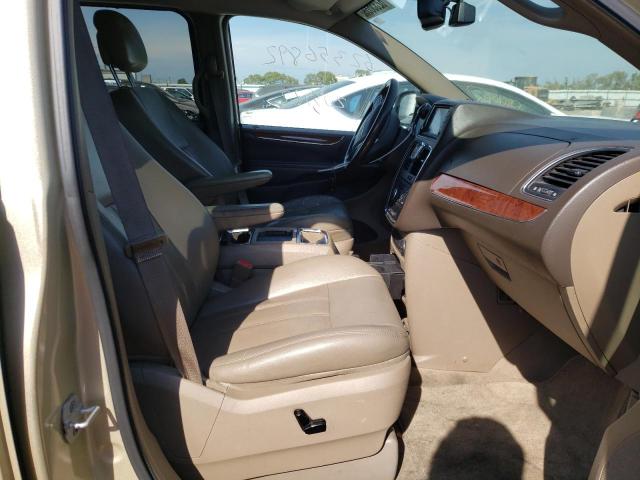 Photo 5 from auction – 2011 CHRYSLER TOWN & COU with VIN 2A4RR8DG2BR760467