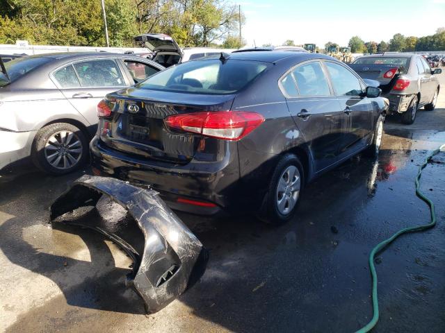Photo 4 from auction – 2017 KIA FORTE LX with VIN 3KPFK4A7XHE161000