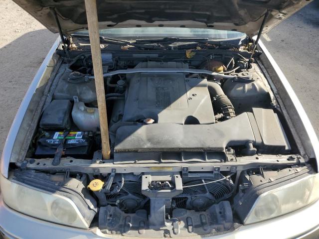 Photo 7 from auction – 2001 INFINITI Q45 BASE with VIN JNKBY31A61M100798