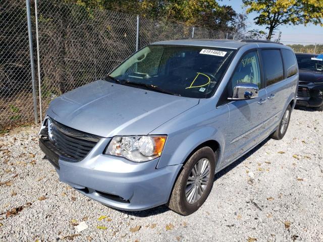 Photo 2 from auction – 2016 CHRYSLER TOWN & COU with VIN 2C4RC1CG2GR247498