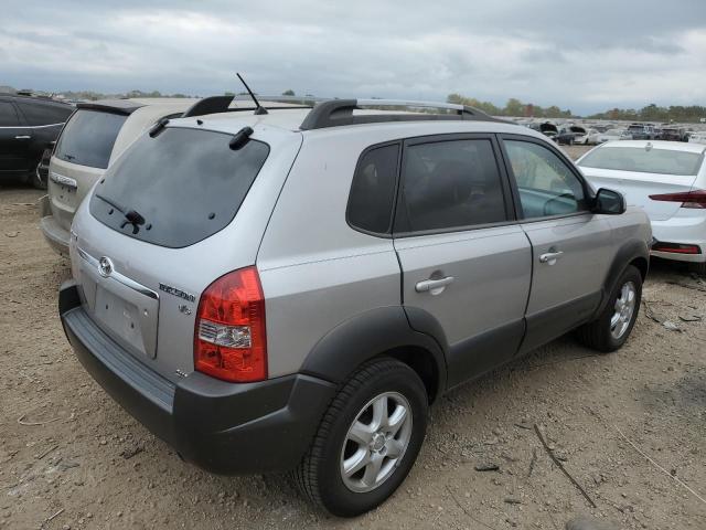 Photo 4 from auction – 2005 HYUNDAI TUCSON GLS with VIN KM8JN72D85U044953