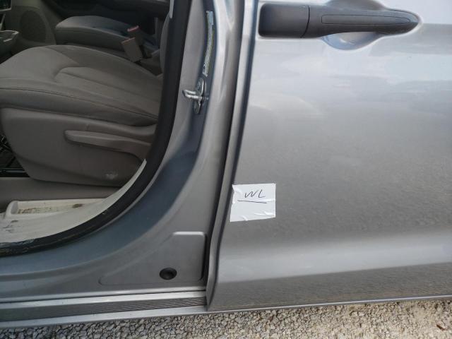 Photo 9 from auction – 2019 CHRYSLER PACIFICA L with VIN 2C4RC1AGXKR526385